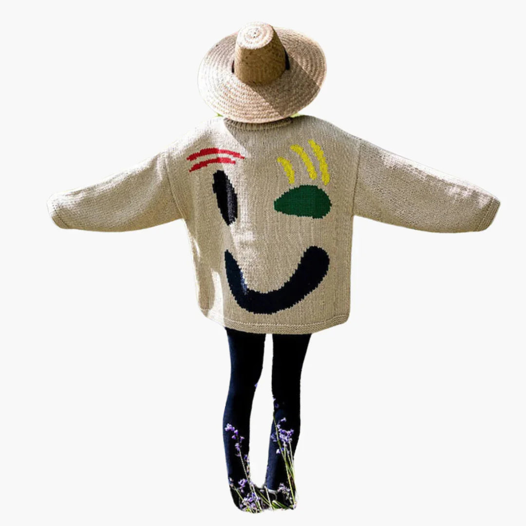 Bavane | Knitted Sweater for Women - with Oversized Fit and Smiley Design