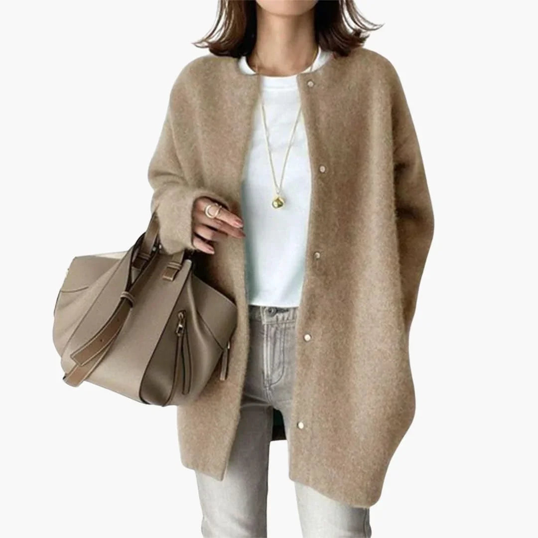 Bavane | Women's Coat with Button Closure and Straight Hem