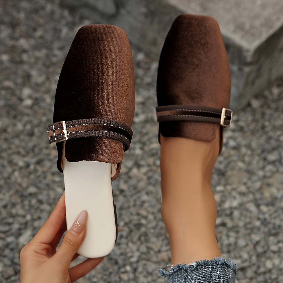 Bavane | Women's Slippers with Square Toe and Slip-On Design