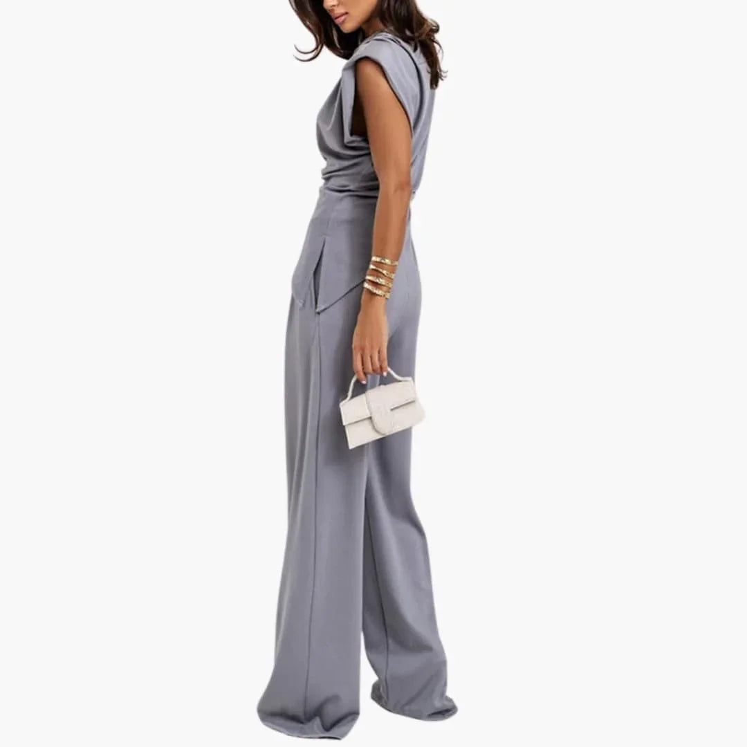 Two-Piece Women's - Elegant Pantsuit with Wide Legs