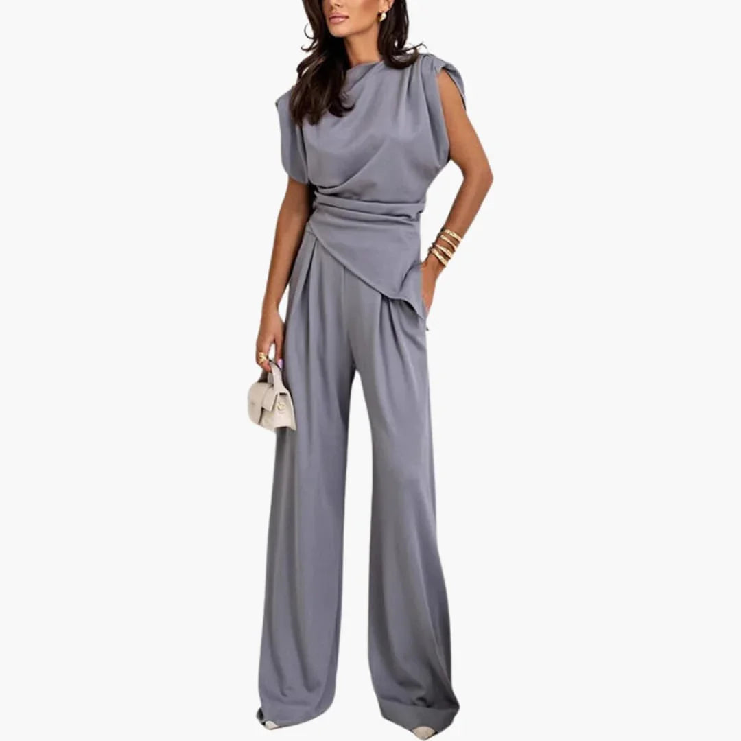 Two-Piece Women's - Elegant Pantsuit with Wide Legs