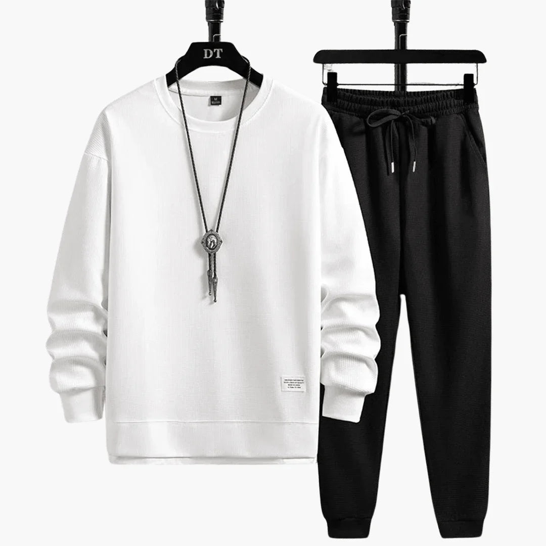 Bavane | Leisure Suit with Sweatshirt for Men  Sporty & Modern