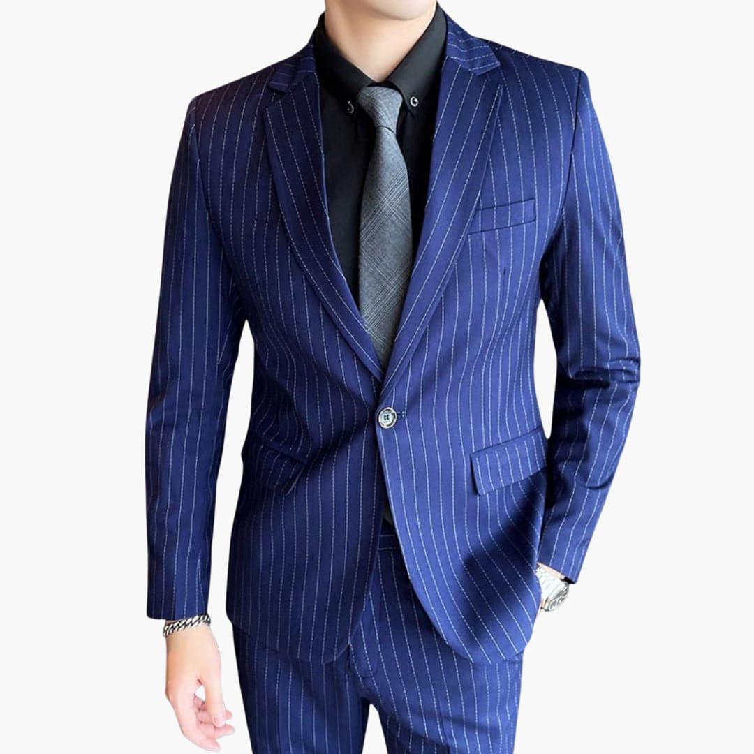 Men's Suit with Pinstripes and Slim Fit Blazer