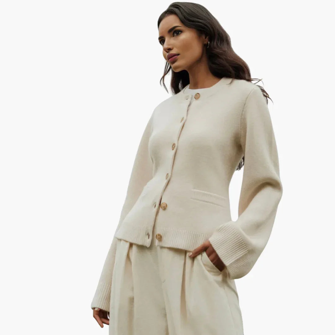 Women's Cardigan with Buttons and Round Neck