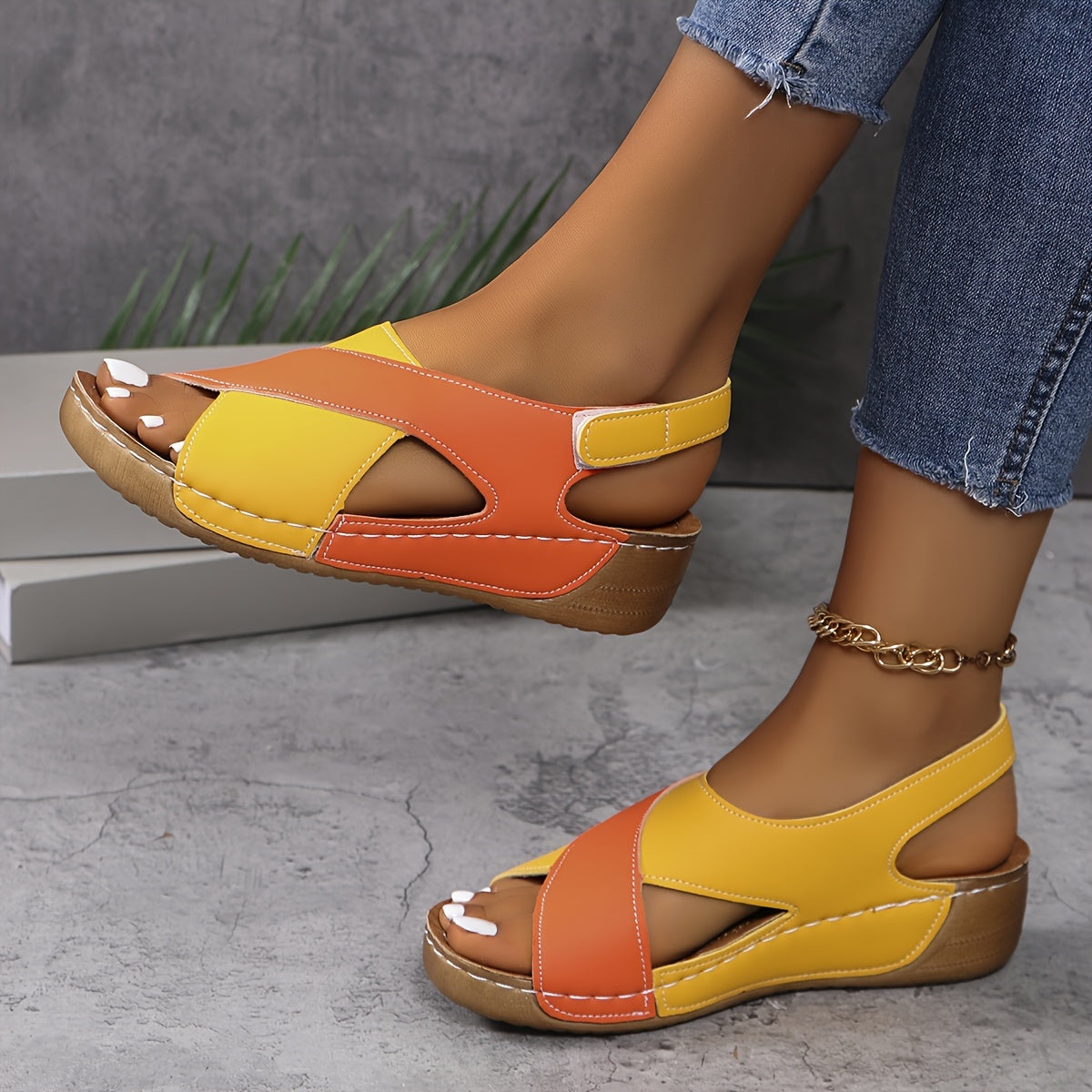 Women's Sandals with Adjustable Straps and Cushioned Insole