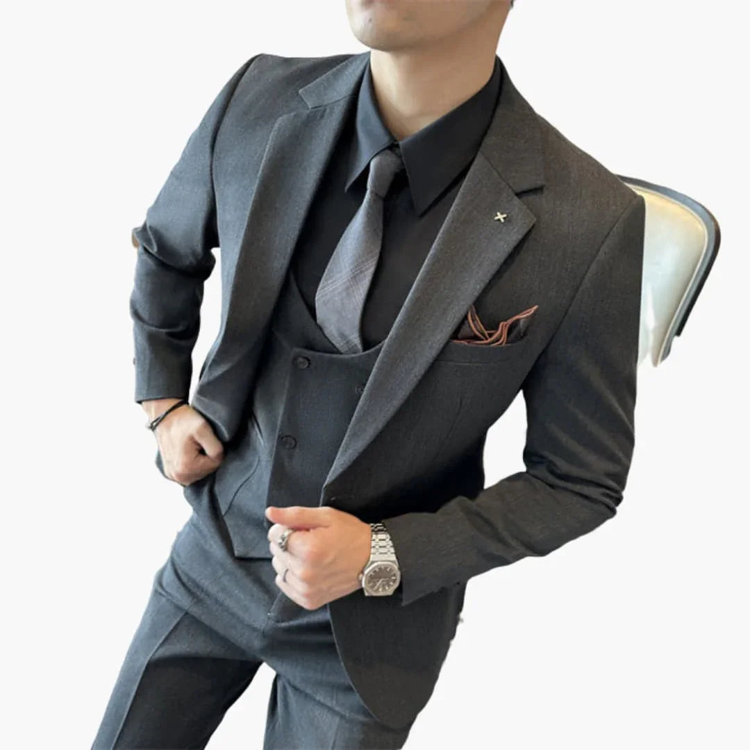 Three-Piece Men's Suit with Button Closure and Notch Lapel