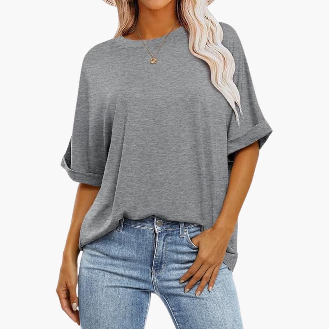 Women's Oversized T-Shirt with Round Neck and Short Sleeves