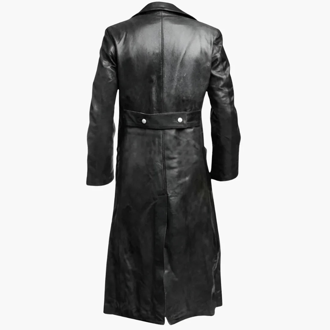 Men's coat with double-breasted front
