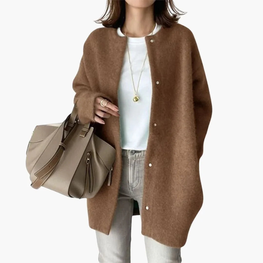 Women's Coat with Button Closure and Straight Hem