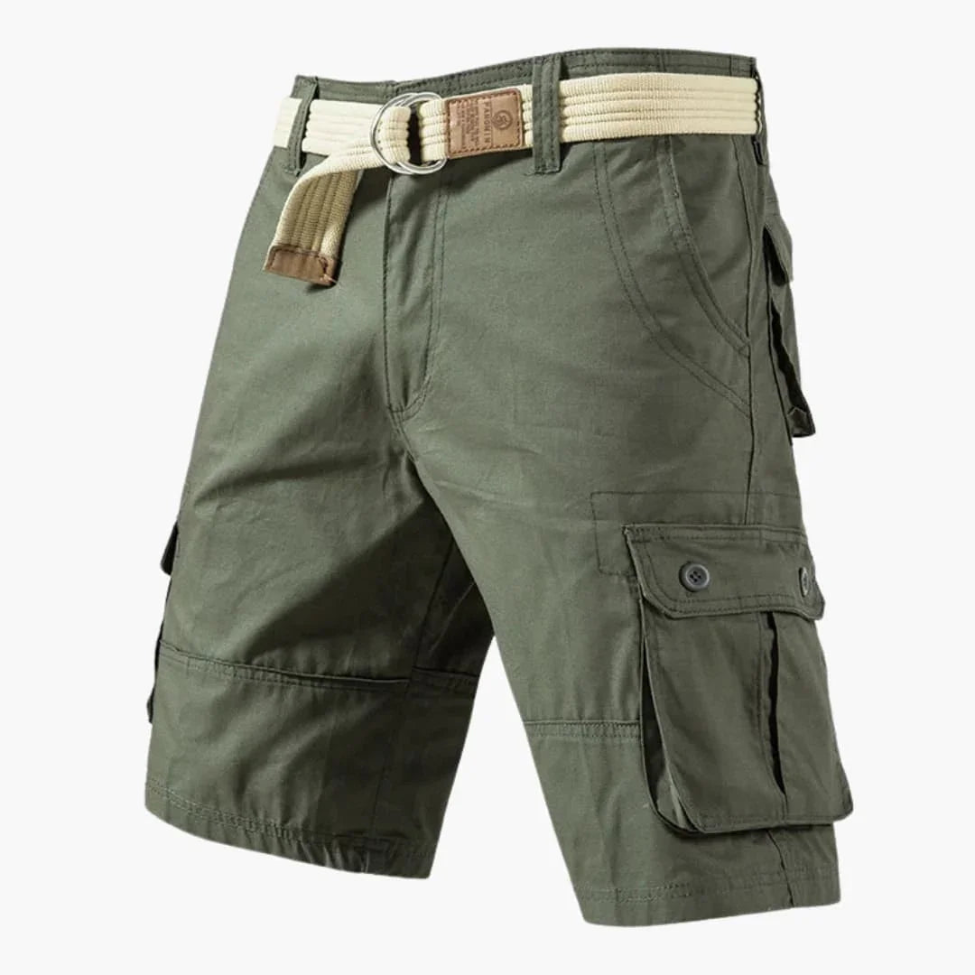 Cargo shorts with belt and pockets - for men in casual style