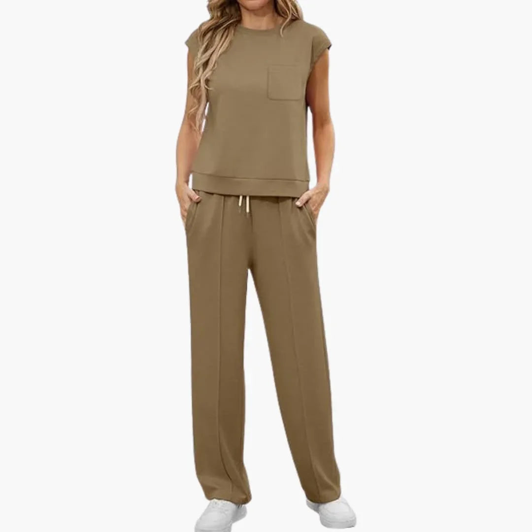 Two-Piece Summer Set for Women with Cap Sleeves and Pockets