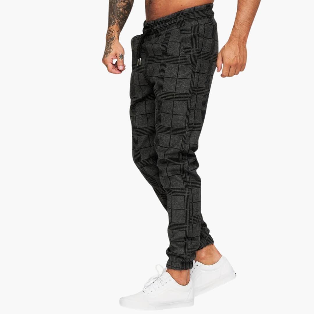 Men's pants with elastic waistband and checked surface