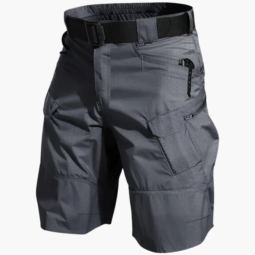 Bavane | Cargo shorts with elastic waistband - for men in utility style