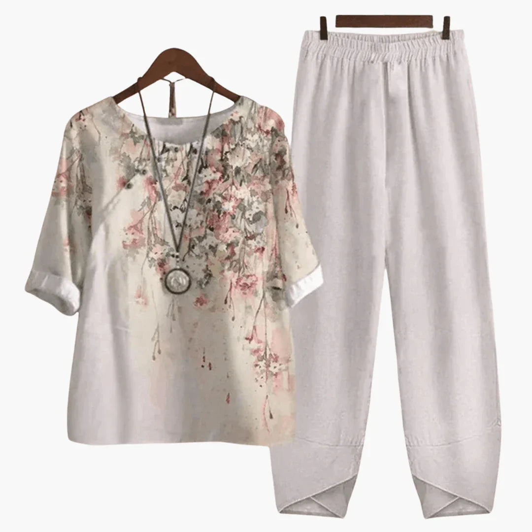 Women's Set with Floral Pattern - Top and Pants for Summer