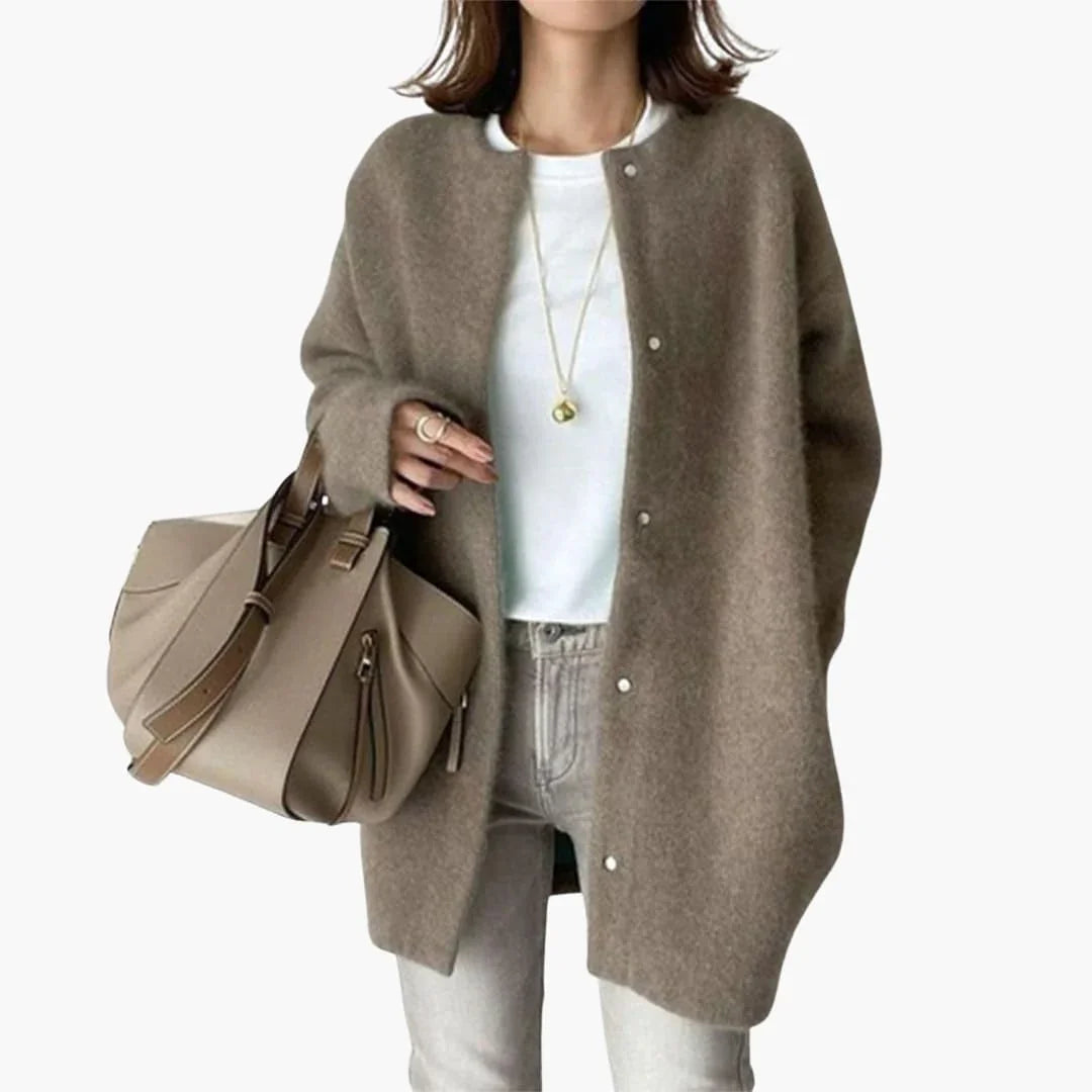Women's Coat with Button Closure and Straight Hem