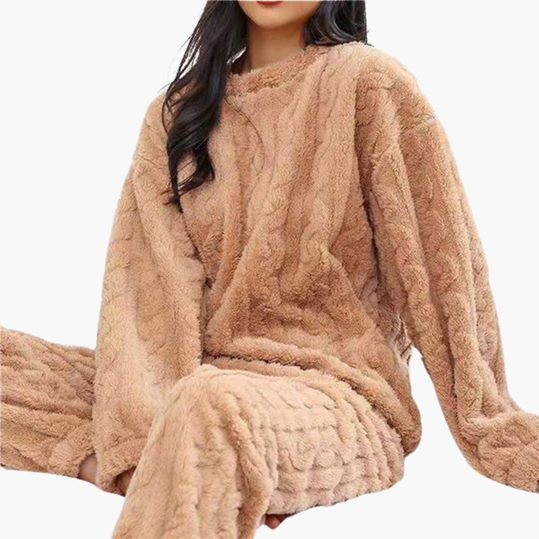 Soft Fleece Pajama Set for Women - Cozy & Warm Comfort