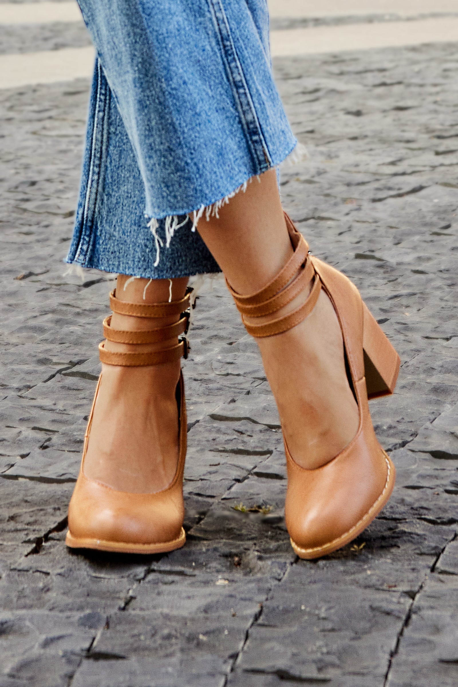 Womens Orthopedic Sandals with Ankle Strap and Block Heel