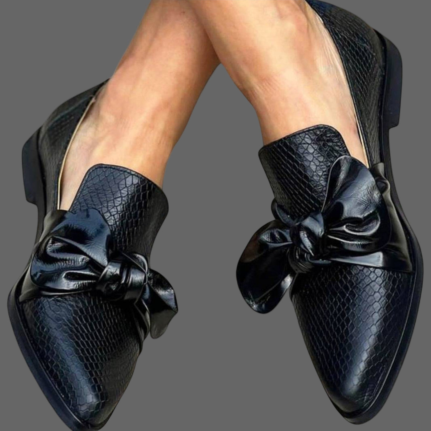 Bavane | Women's Loafers with Slip-On and Bow Detail