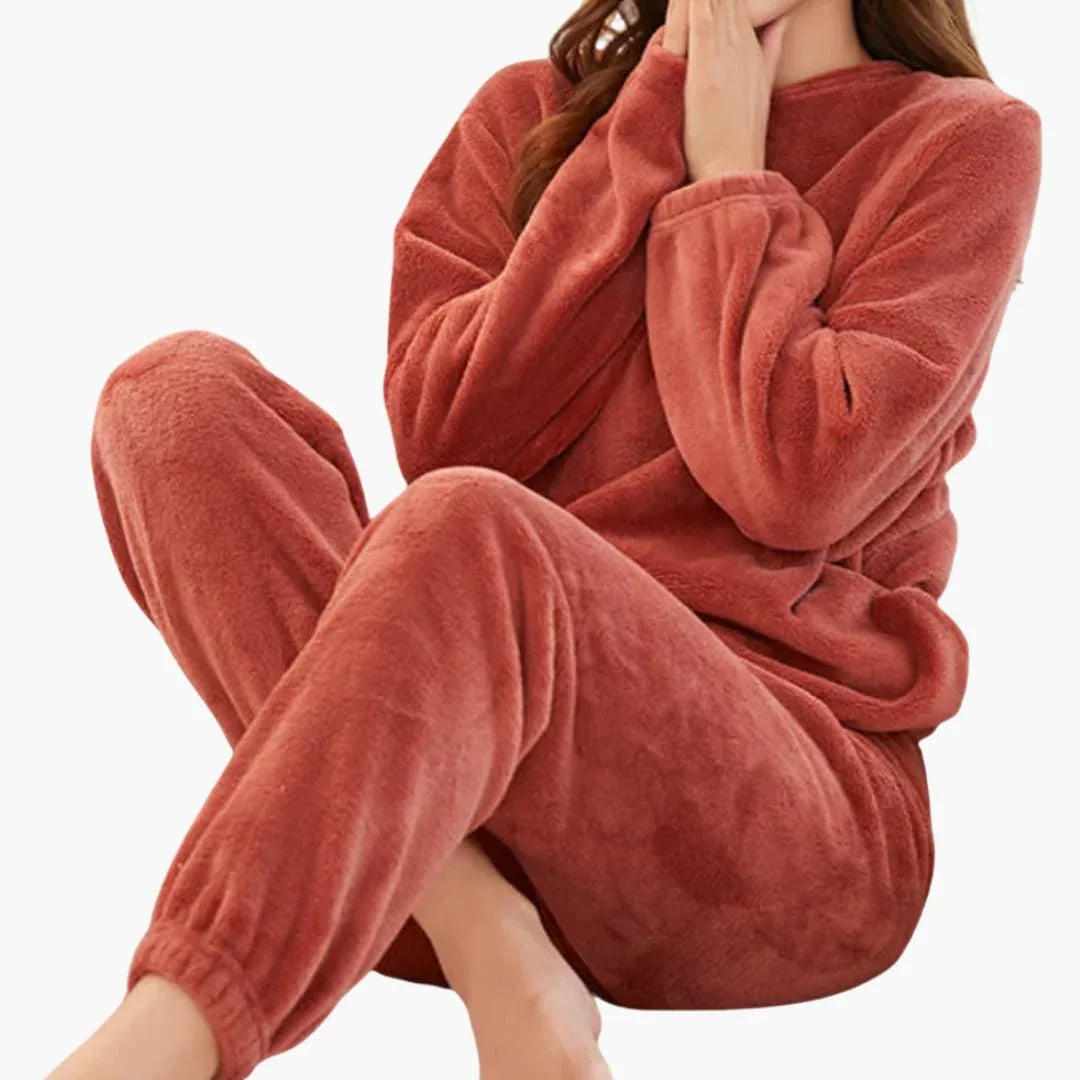 Bavane | Women's Fleece Pajama Set with Round Neck and Elastic Waistband