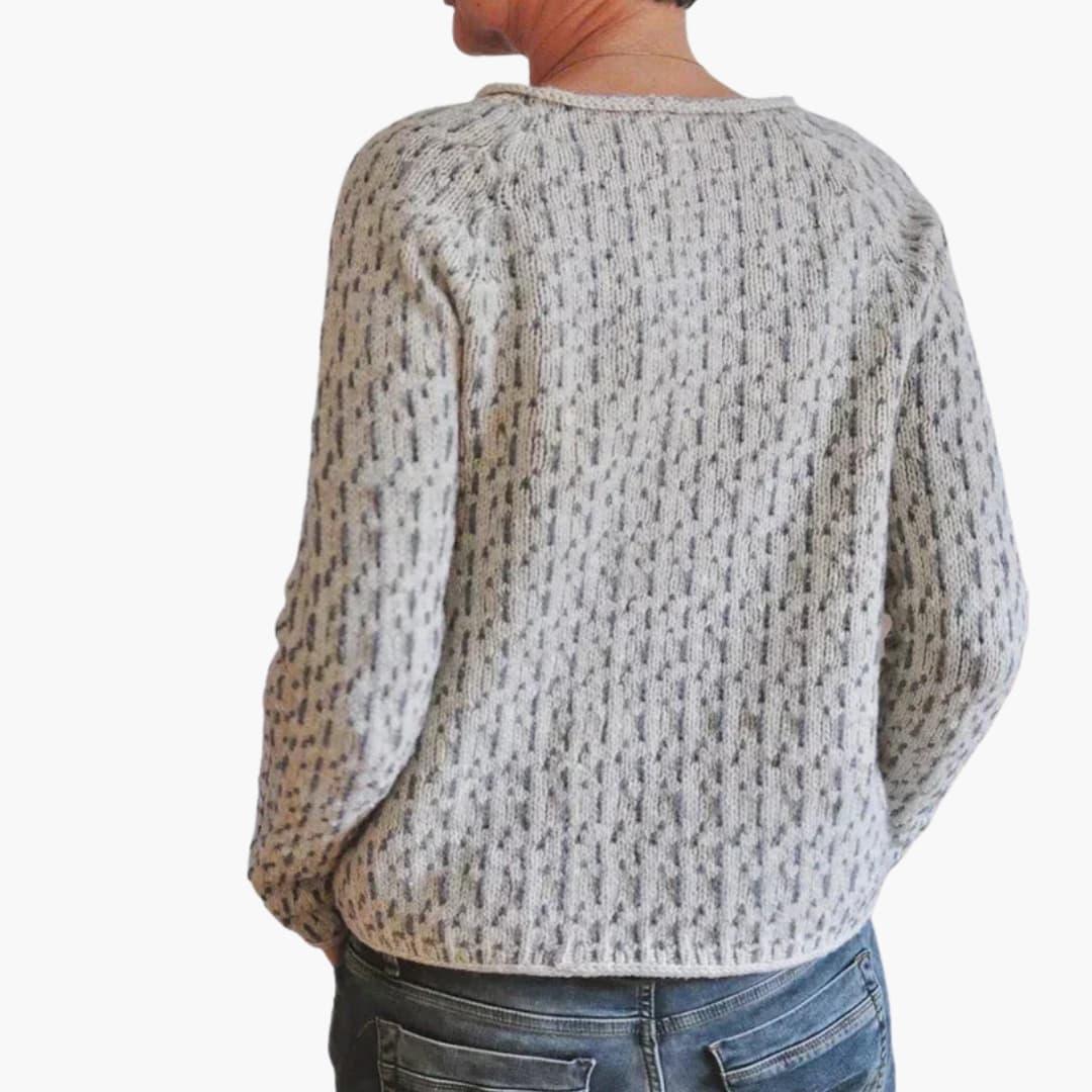 Women's Sweater with Round Neck and Striped Pattern