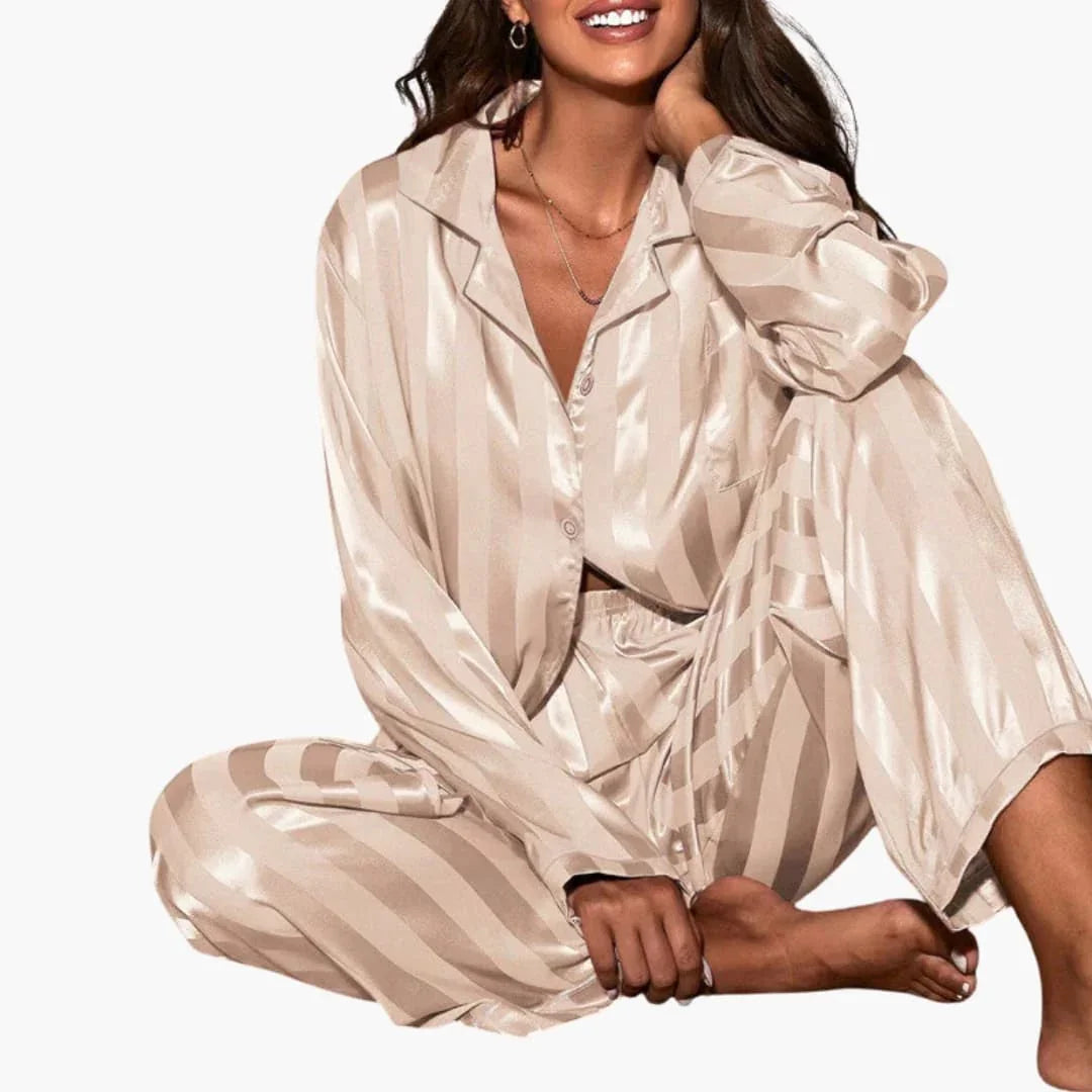 Bavane | Women's Pajama Set with Button Closure and Elastic Waistband