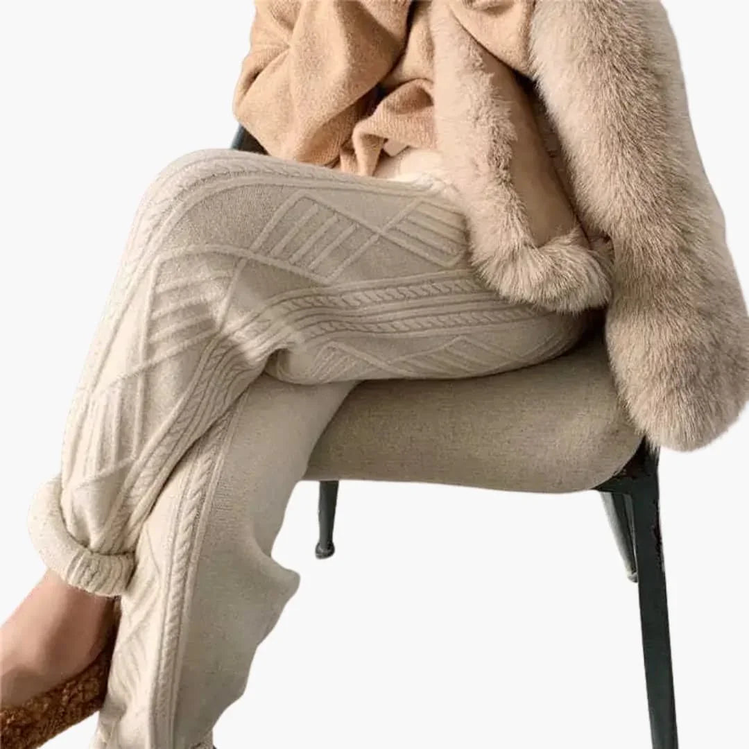 Women's Knit Jogging Pants with Straight Leg