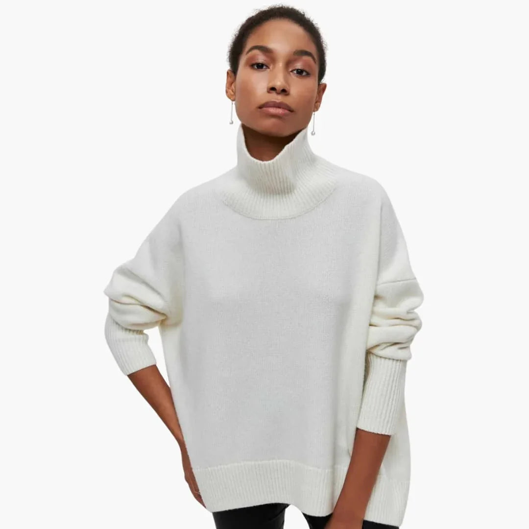 Women's Knitted Sweater with Round Neck and Ribbed Cuffs