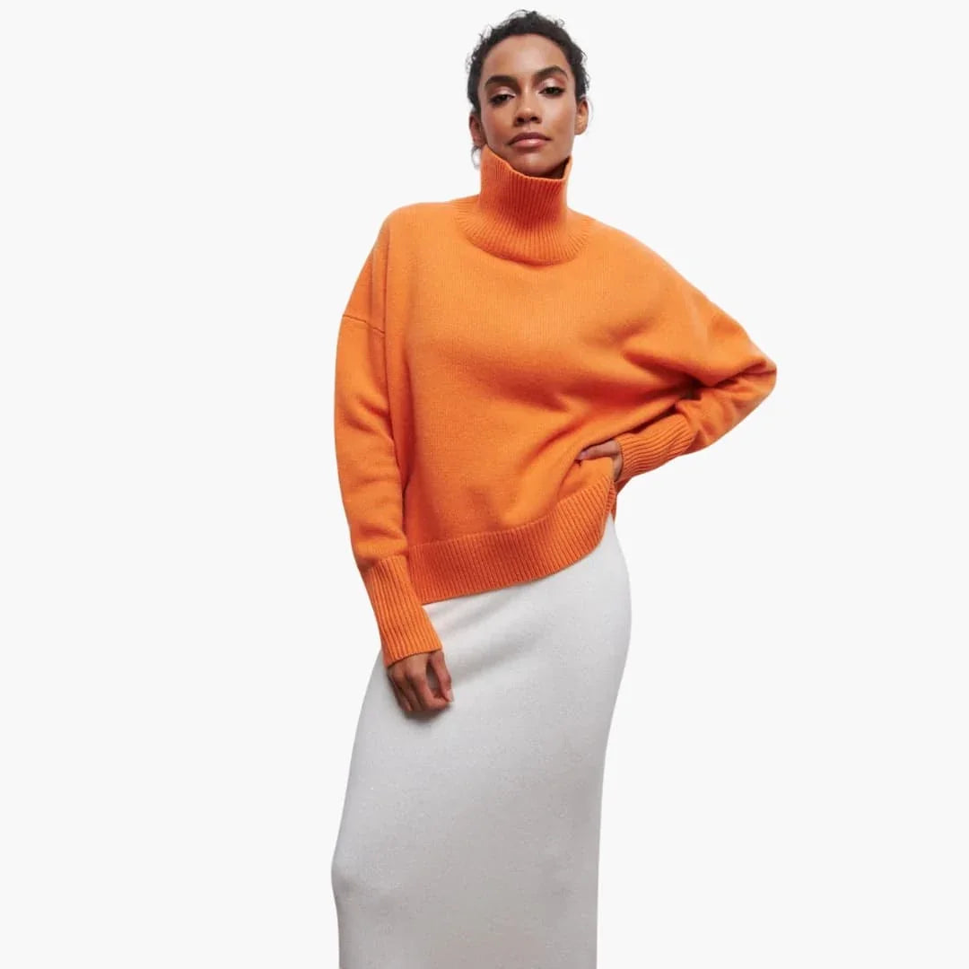 Women's Knitted Sweater with Round Neck and Ribbed Cuffs