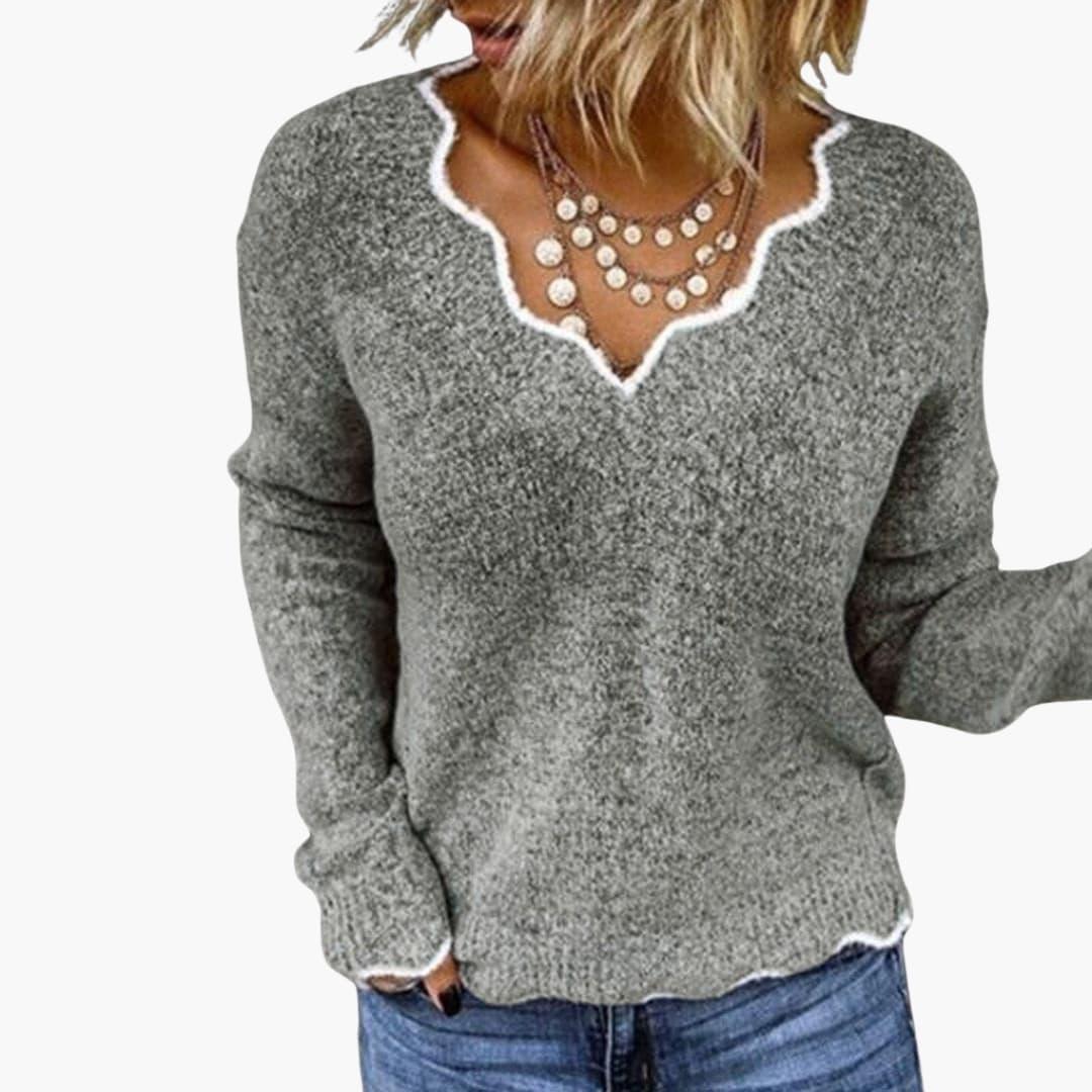 Women's Knit Sweater with Wavy Hem