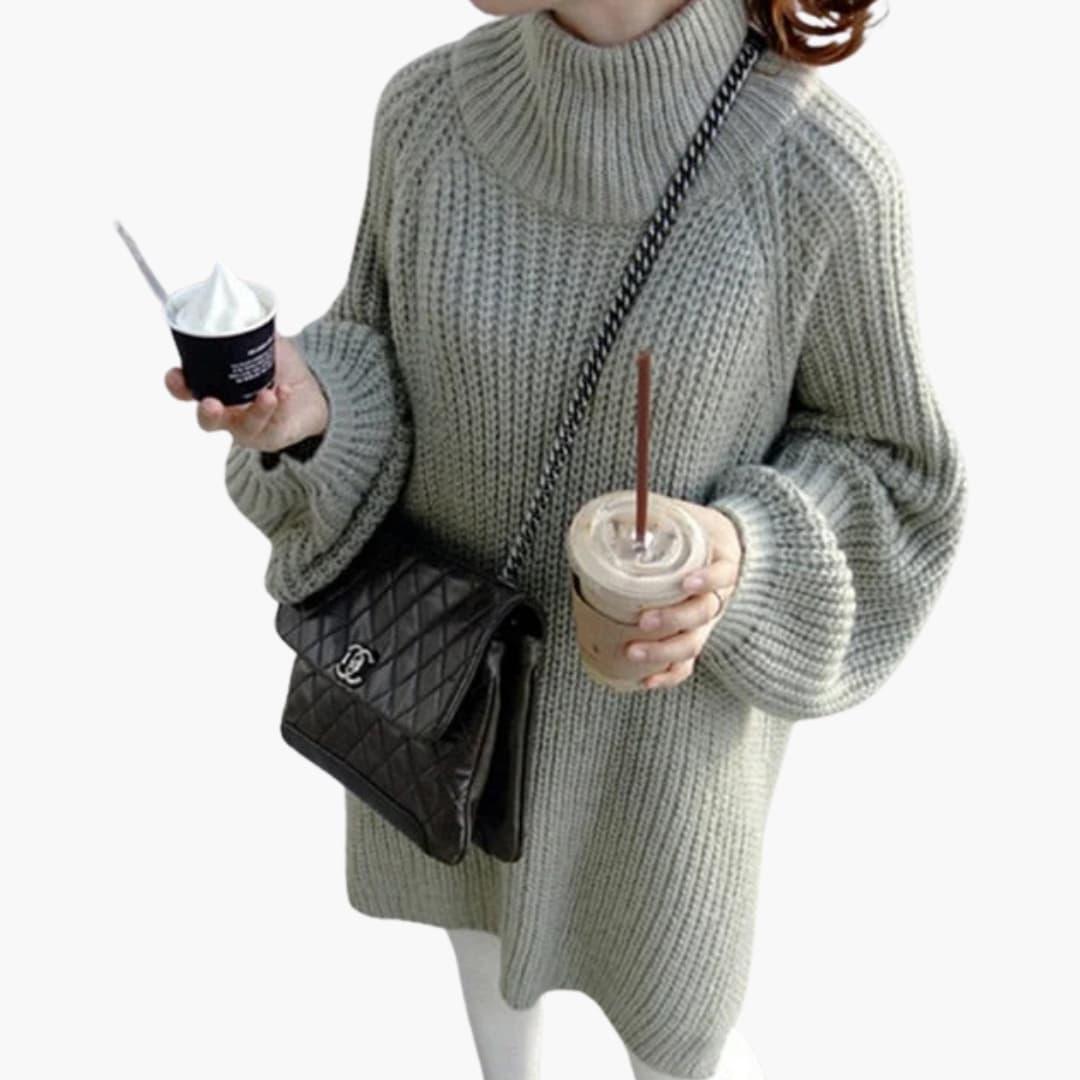 Women's Sweater with Round Neck and Oversized Fit