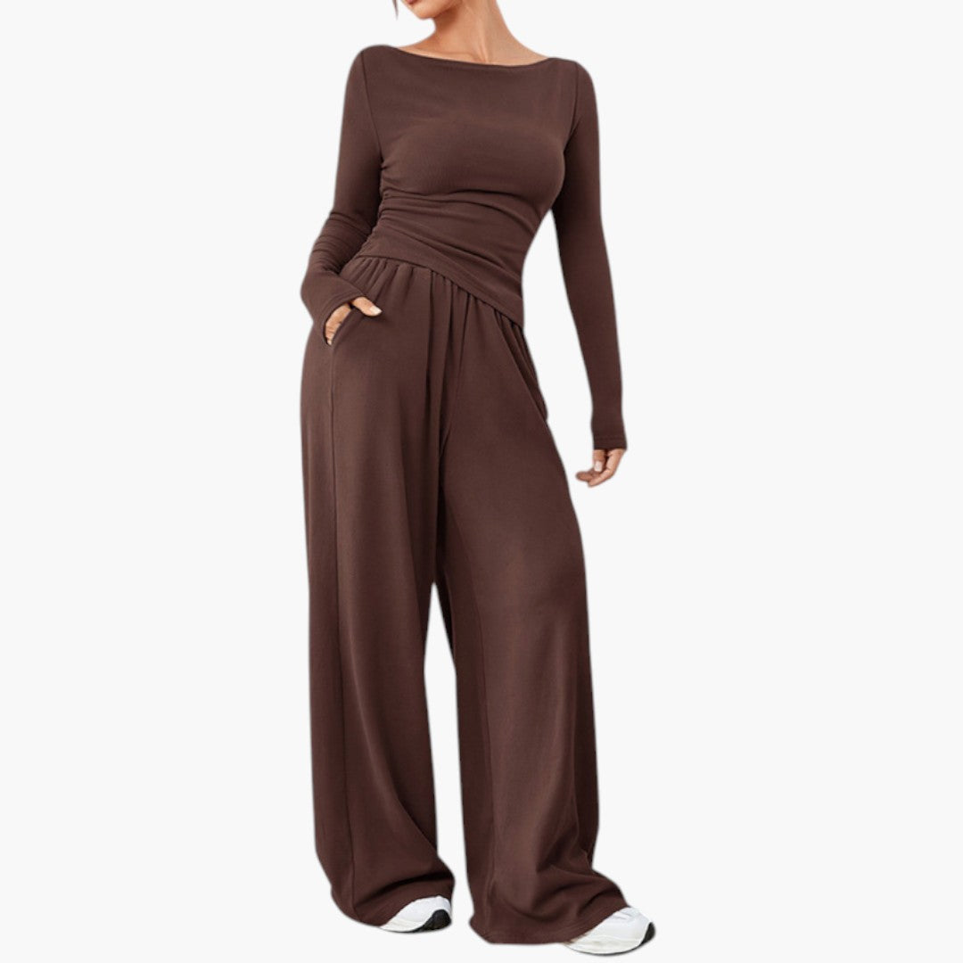 Women's Set with Loose Fit and Long Sleeves