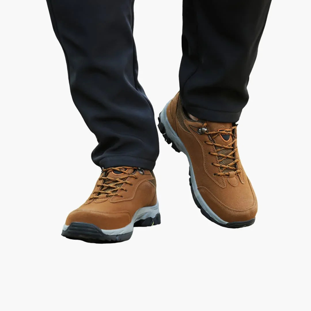 Bavane | Men's shoes with lace-up closure and tread sole
