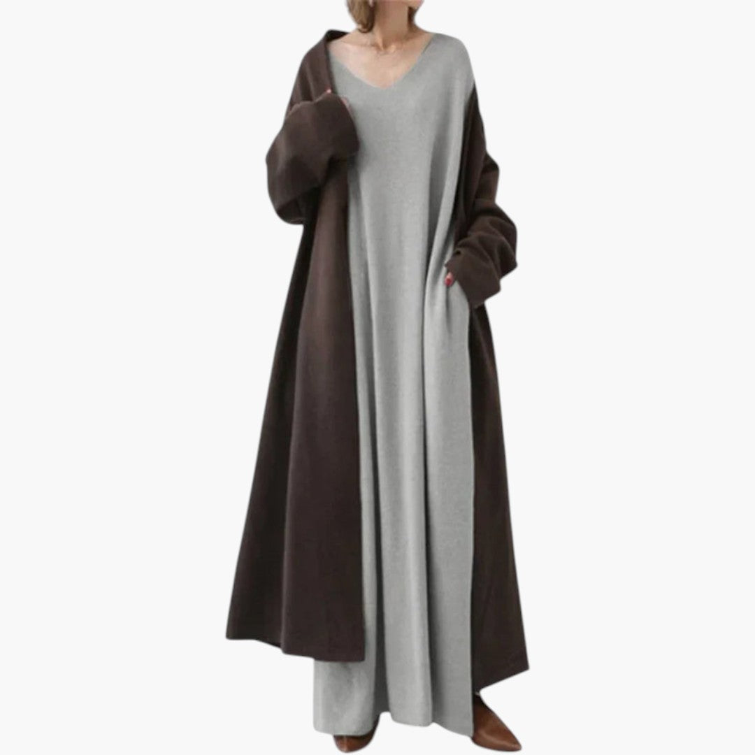 Women's Maxi Dress with Long Sleeves and Fluid Fit