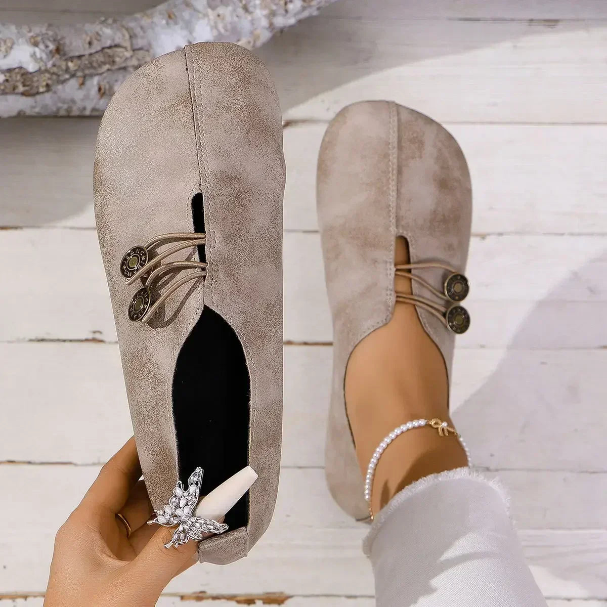 Women's Loafers with Elastic Closure and Suede Upper