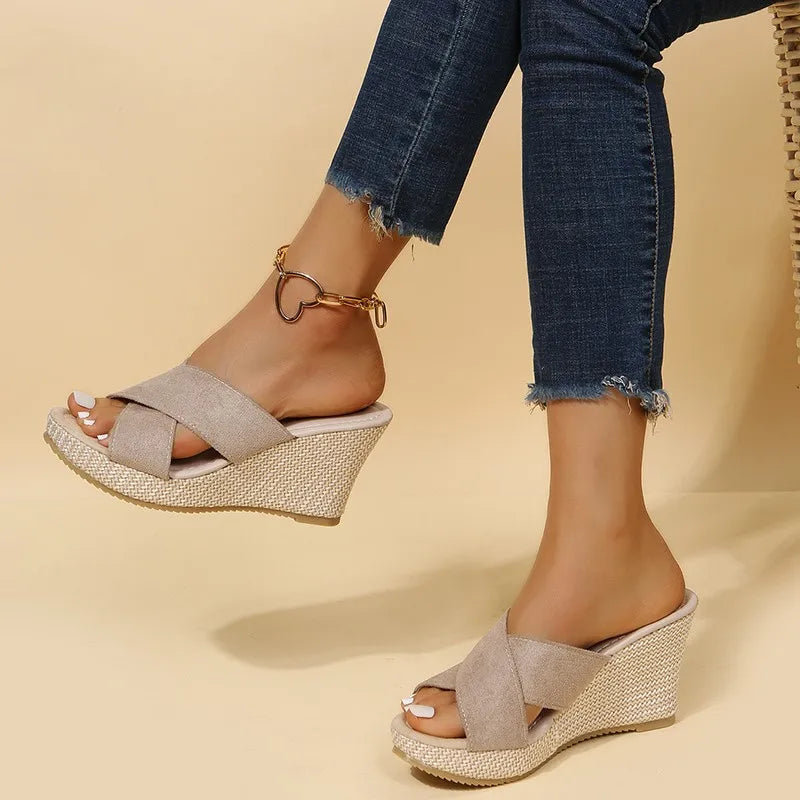 Women's Orthopedic Sandals with Wedge Heel and Cushioned Insole