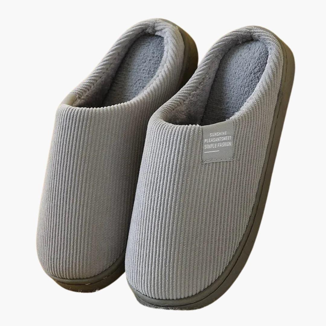 Bavane | Unisex Slippers with Plush Surface and Thick Sole