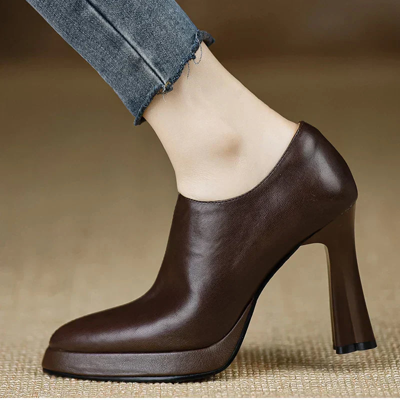 Women's Pumps with Platform Sole and Side Zipper