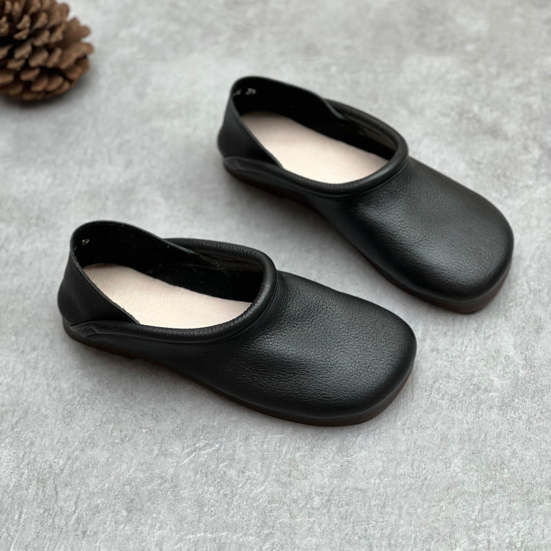 Women's Flats with Vegan Leather Upper and Cushioned Insole