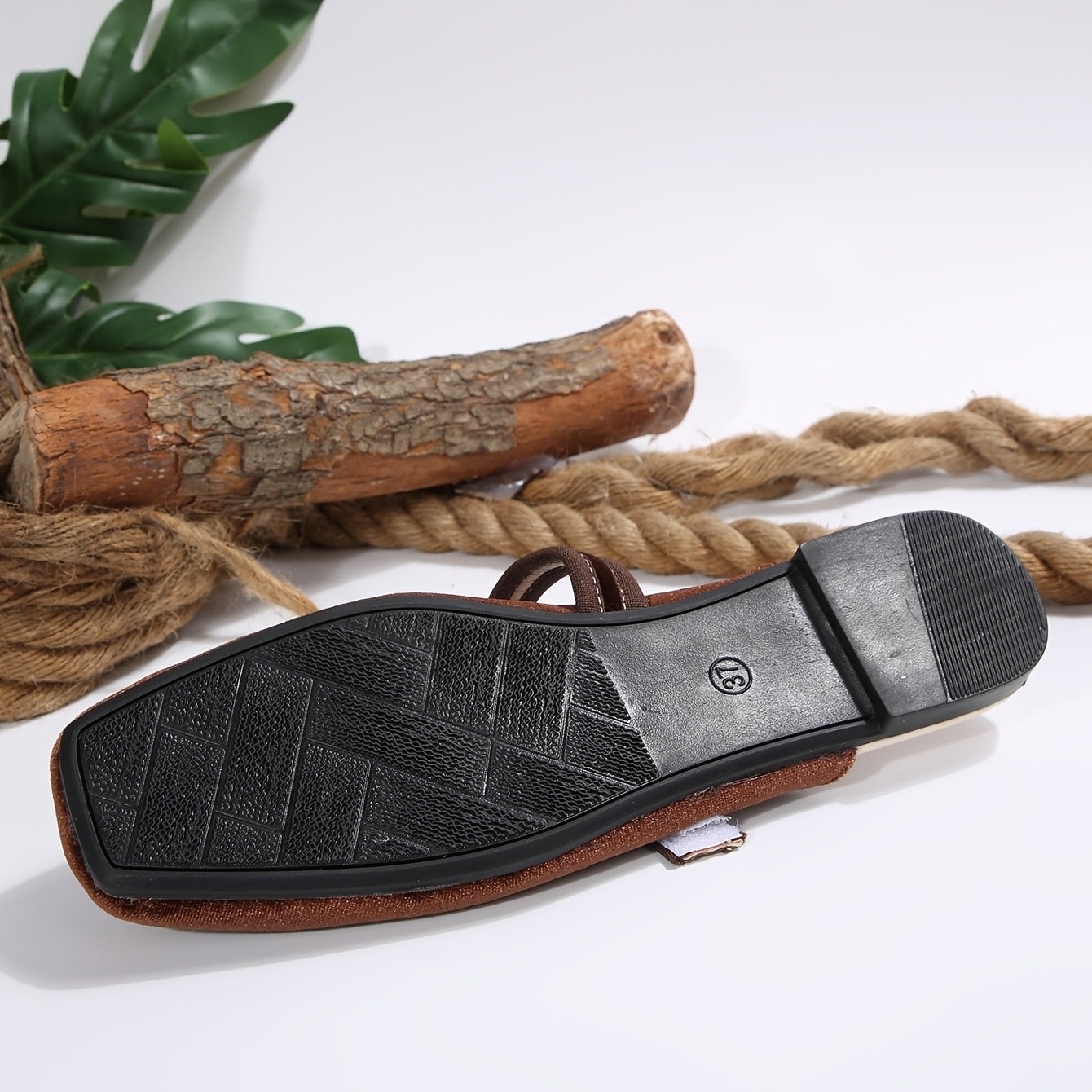Women's Flat Sandals with T Strap and Buckle