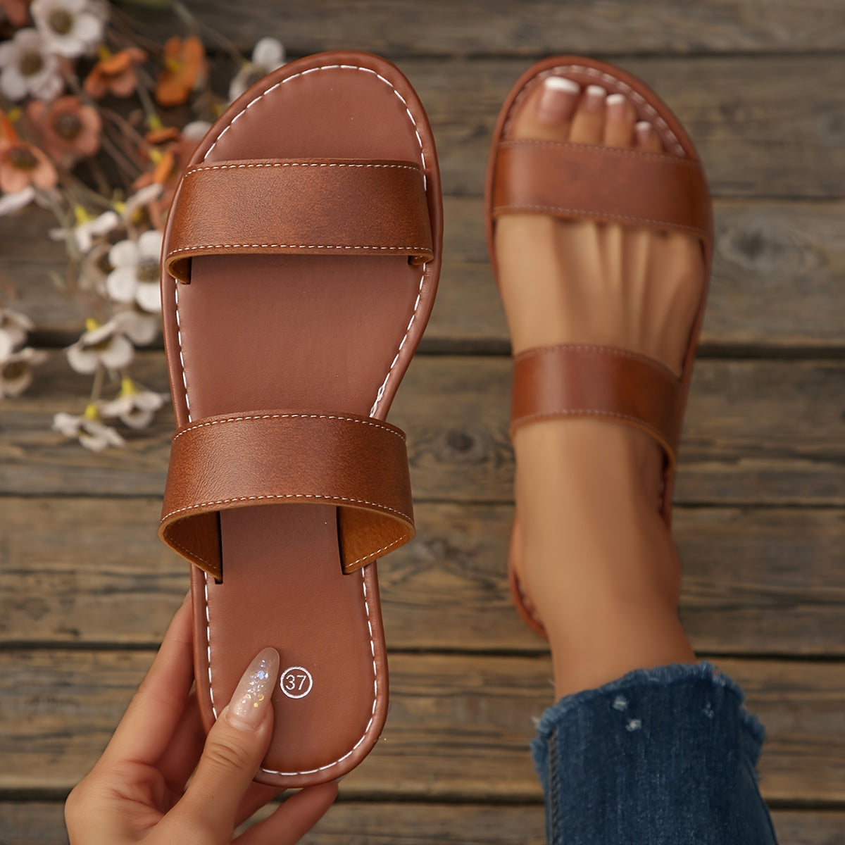 Women's Flat Sandals with Open Toe and Slip-On