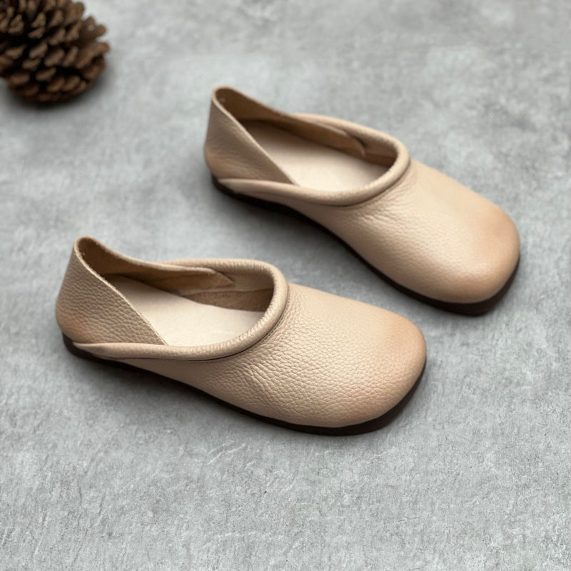 Women's Flats with Vegan Leather Upper and Cushioned Insole